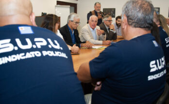 Convenio tripartito con sindicatos policiales: “Apoyamos a la policía con hechos, no con discursos”, afirmó Negro