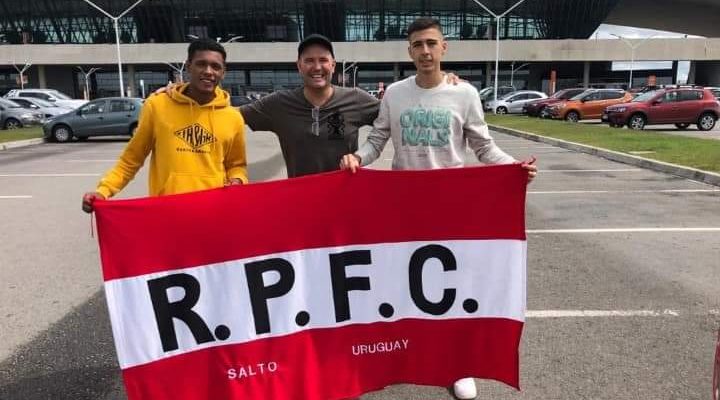 Juveniles de River Plate de Salto partieron rumbo a España