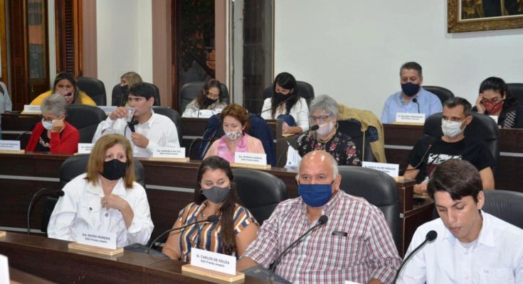 Bancada de ediles del Frente Amplio brindó su total respaldo al intendente Andrés Lima por las medidas adoptadas