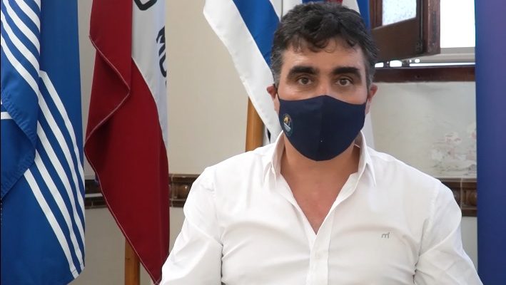 Intendente Andrés Lima resolvió que habrá servicio de ómnibus hasta el día sábado 3 de abril