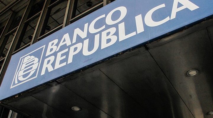 Gremio bancario realizará paro de 24 horas este lunes en el BROU