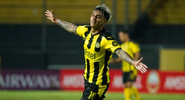 Peñarol clasificó a la fase de grupos de la Sudamericana tras ganarle 4 a 1 a Cerro Largo