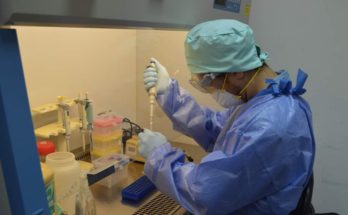 Laboratorio de Virología de Udelar Salto se centrará en la vigilancia y seguimiento epidemiológico de nuevas cepas de COVID-19