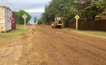 Intendencia de Salto comenzó el mantenimiento de calles en barrio La Chinita y Jardines de Termas del Daymán