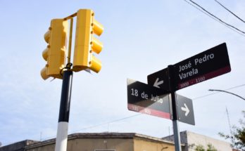 Intendencia de Salto instala semáforos en la esquina del Hospital