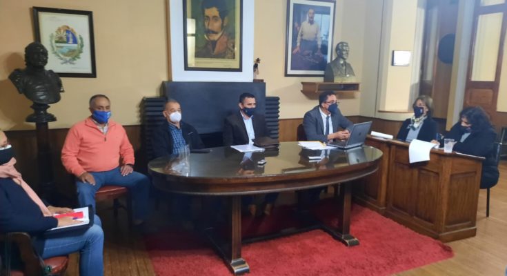 Equipo de Movilidad Urbana concurrió a la Junta Departamental de Salto