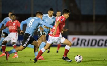 Libertadores: Rentistas, en duelo cerrado, igualó sin goles con Sporting Cristal