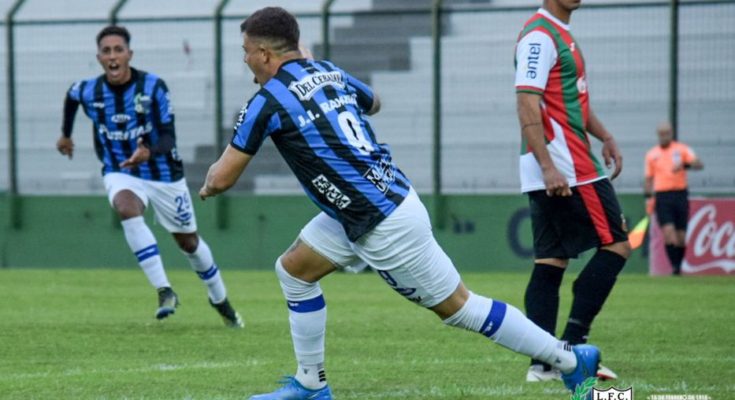 Apertura: Liverpool venció a Deportivo Maldonado 4-2 con triplete de su goleador