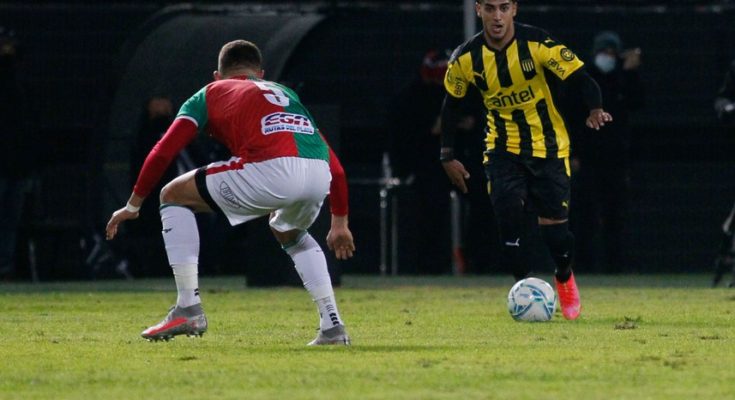 Apertura: Peñarol goleó a Boston River 5-2 en el Campeón del Siglo por la tercera fecha