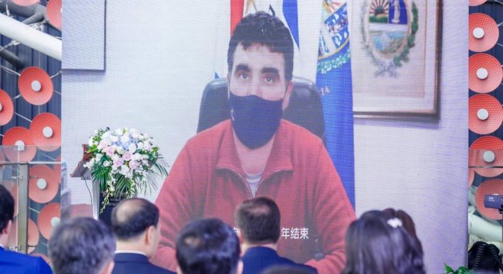 Intendente de Salto compartió un mensaje en la Semana de Uruguay en Hubei – China