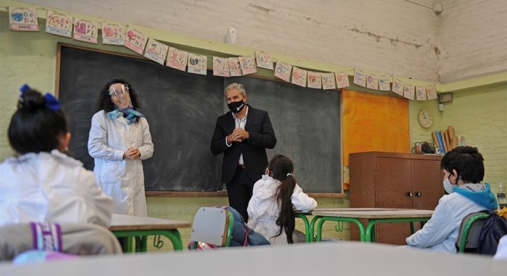 Autoridades de la enseñanza recorrieron escuelas de Montevideo, San José y Colonia