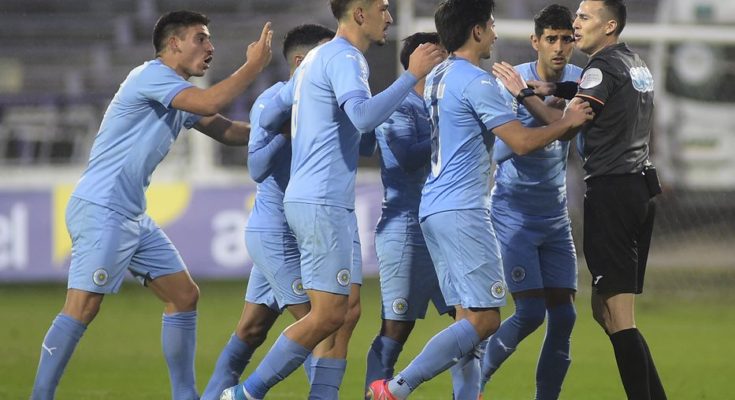 Torque: «El partido me quedará grabado y seguiré diciendo que fue un robo», dijo Cóccaro