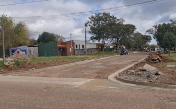 Intendencia de Salto trabaja en las calles de barrio Don Atilio donde colocará bitumen