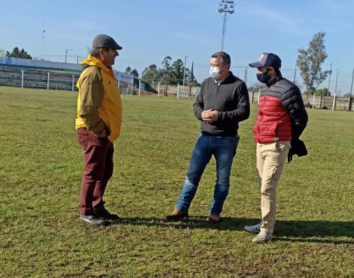 Intendencia de Salto avanza en la puesta a punto del Estadio Vispo Mari