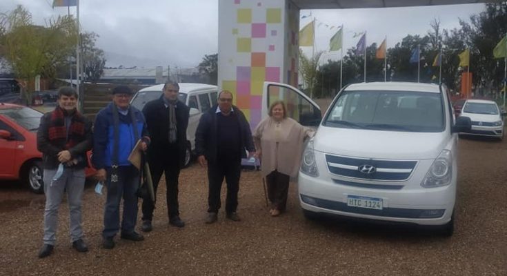 AJUPENSAL adquirió nueva camioneta Hyundai para mejorar el confort de sus socios