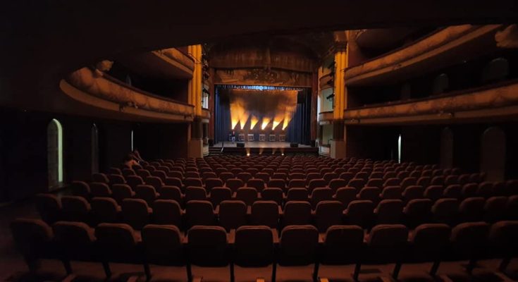 Nuevas luces y sonido en el Teatro Larrañaga