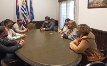 Intendente Lima recibió a jerarcas del Ministerio de Industria y Energía y acordó iniciar gestiones para incorporar ómnibus eléctricos al transporte urbano