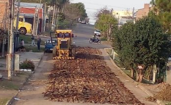 Intendencia de Salto realiza mantenimiento de calles en los barrios Independencia y Fátima