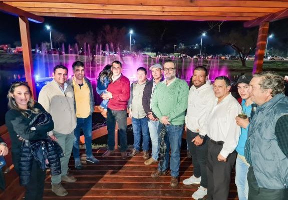 Intendente Lima presentó las mejoras realizadas en el laguito de la Costanera Norte