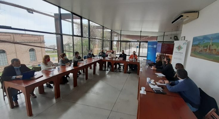 Intendencias y actores del sector turístico de Salto y Paysandú se reunieron con sus pares de Colonia