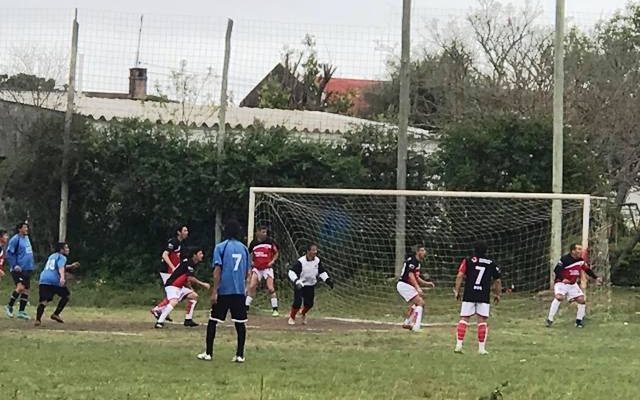 Se jugó la cuarta fecha de la Liga de Fútbol Súper Senior