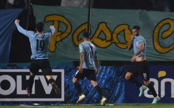 Eliminatoria: Uruguay, con gol en la adición, venció 1-0 a Ecuador y logró puntos de oro