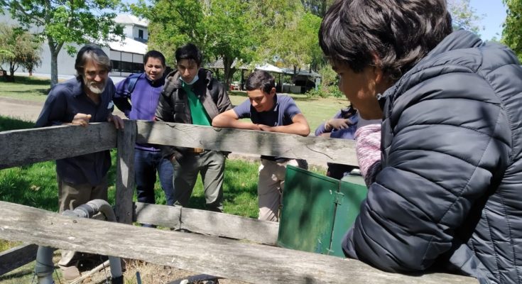 Intendencia desarrolló un taller sobre los usos del agua con los bachilleratos Agrarios de la Escuela Tecnológica de Administración y Servicios de Salto