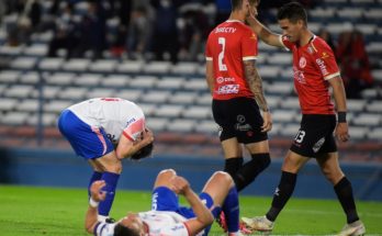 Clausura: Nacional, con uno menos, empató 2-2 con Rentistas y llega necesitado al clásico