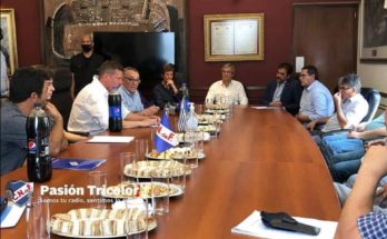 Nacional F.C. de Salto firmó convenio con el Club Nacional de Fútbol Nacional F.C. de Salto firmó convenio con el Club Nacional de Fútbol