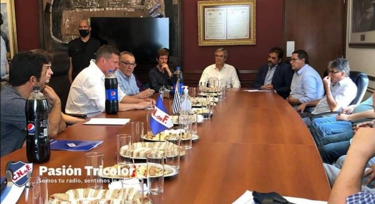 Nacional F.C. de Salto firmó convenio con el Club Nacional de Fútbol