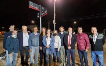 Se designó con el nombre de Ramón J. Vinci al tramo de Apolón de Mirbeck desde Av. Luis Batlle Berres hasta Costanera Norte