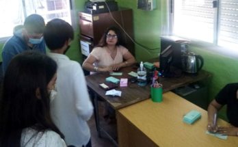 Entrega de abonos a estudiantes en el interior del departamento