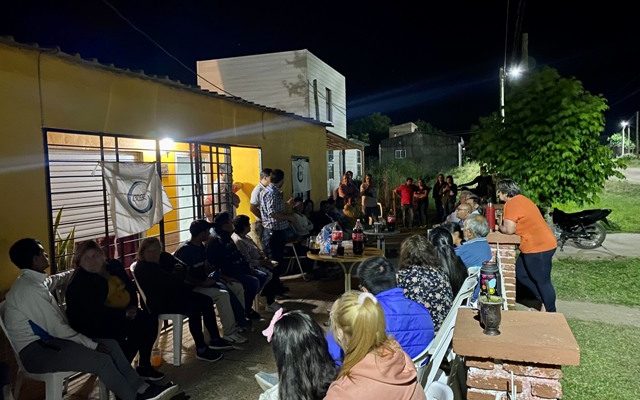 El Grupo “Creer” del Edil Marziotte en Barrio Artigas defendiendo la LUC