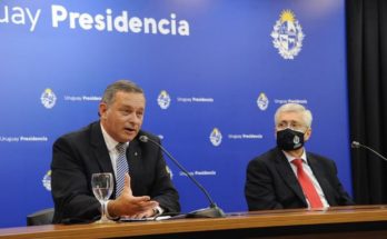 Turistas que ingresen a Uruguay podrán vacunarse contra COVID-19 a partir del 1.° de diciembre