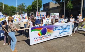 Se realizó una marcha en el Día Internacional de las Personas con Discapacidad