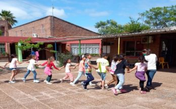 Talleres y actividades en escuelas de Verano Educativo