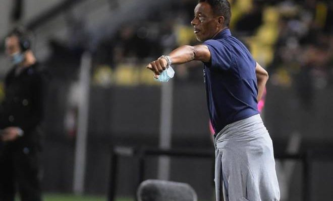 Apertura: Defensor Sporting fue el primer equipo en optar por un cambio de entrenador