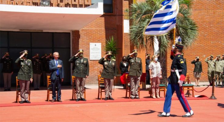 Ministro Javier García participó en inicio de cursos 2022 de la Escuela Militar