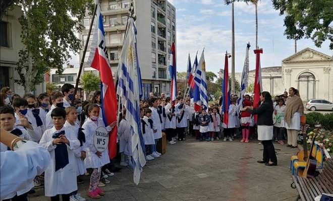 Se realizó el acto recordando el natalicio de José Pedro Varela