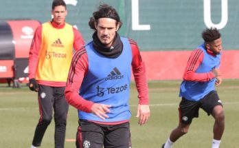 Edinson Cavani volvió a entrenar con el United tras un mes y estará ante Atlético Madrid