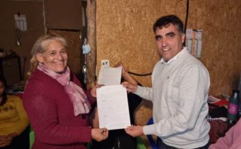 El intendente Andrés Lima hizo entrega de nuevos permisos de usufructo en barrio La Amarilla