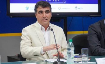 Lima confirmó que se trabaja en el armado de los permisos para la instalación del puerto de barcazas