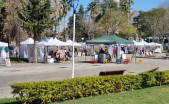 Feria de la Comunidad Emprendedora en plaza Treinta y Tres