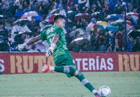 Apertura: Peñarol y Deportivo Maldonado irían el sábado; Nacional y Liverpool el domingo