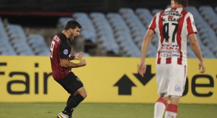 Sudamericana: River cayó 2-1 con Melgar en el Centenario y ya no tiene chances de avanzar