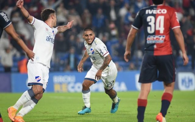 Apertura: Nacional derrotó 2-0 a Albion en el Gran Parque Central y es líder del torneo