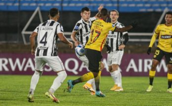 Sudamericana: Wanderers y Barcelona empataron sin goles en el Centenario y se despidieron