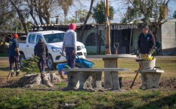 Intendente reconoció la labor de funcionarios de Servicios Públicos en las mejoras en barrio Uruguay