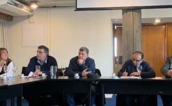 Reunión de empresarios citrícolas, MTOP y CARU en Montevideo por operativa del puerto de Paysandú