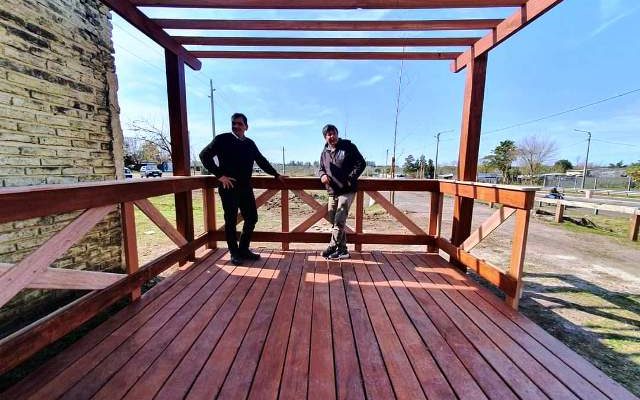 Intendente Andrés Lima destacó intervenciones en el entorno de barrio Uruguay Intendente Andrés Lima destacó intervenciones en el entorno de barrio Uruguay